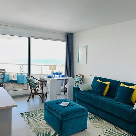 - Le Miramar - Studio Face Ocean Apartment *